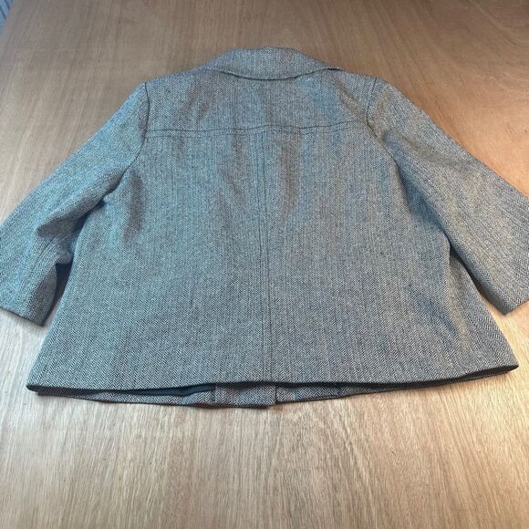 Worthington Woman Herringbone Jacket 1X Gray Wool Blend Shoulder Pads Lined - Picture 3 of 6